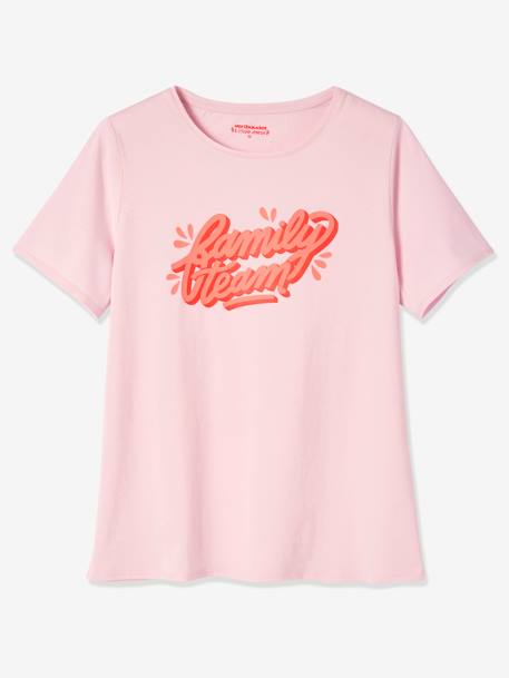 T-shirt Family team femme collection capsule vertbaudet et Studio Jonésie en coton bio. rose 