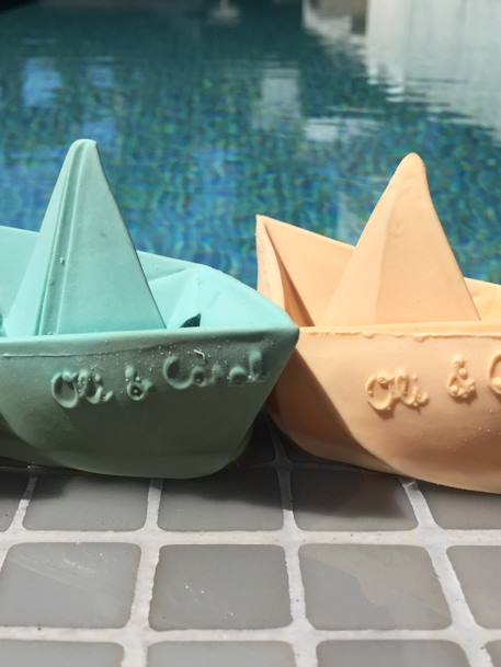 Jouet de bain Bateau Origami - OLI & CAROL MENTHE+NUDE+VANILLE 