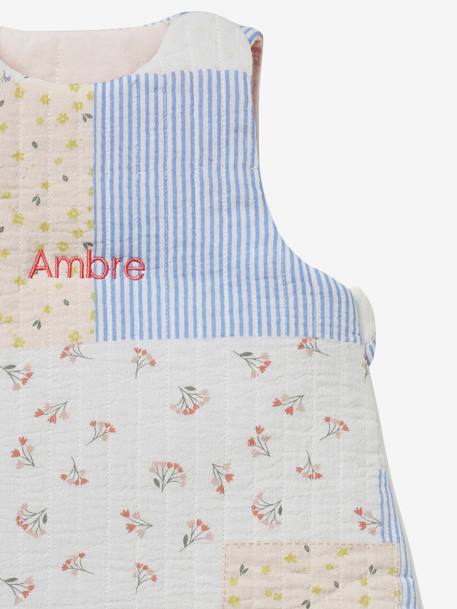 Ärmelloser Baby Schlafsack „Sommerhaus“, personalisierbar mehrfarbig 