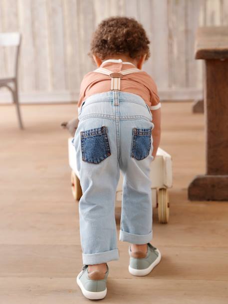 Baby Jeans mit Hosenträgern denim bleached 