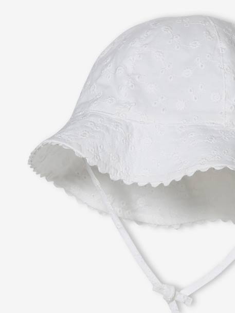 Chapeau en broderie anglaise bébé fille écru 