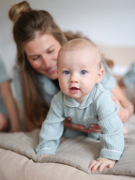 Pyjama en gaze de coton bébé Team Famille personnalisable vert sauge 