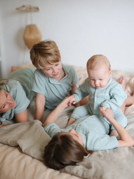 Pyjama en gaze de coton bébé Team Famille personnalisable vert sauge 